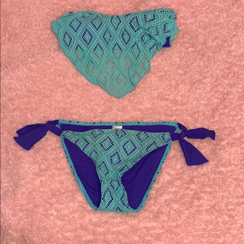 Green and blue overlay bikini